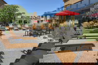 Courtyard by Marriott Detroit Warren