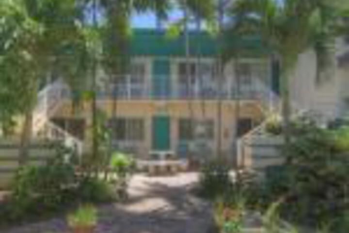 Beach Tide Motel - thumb 0