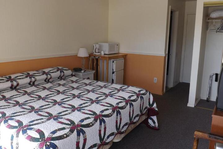 Twin Lakes Inn - thumb 7