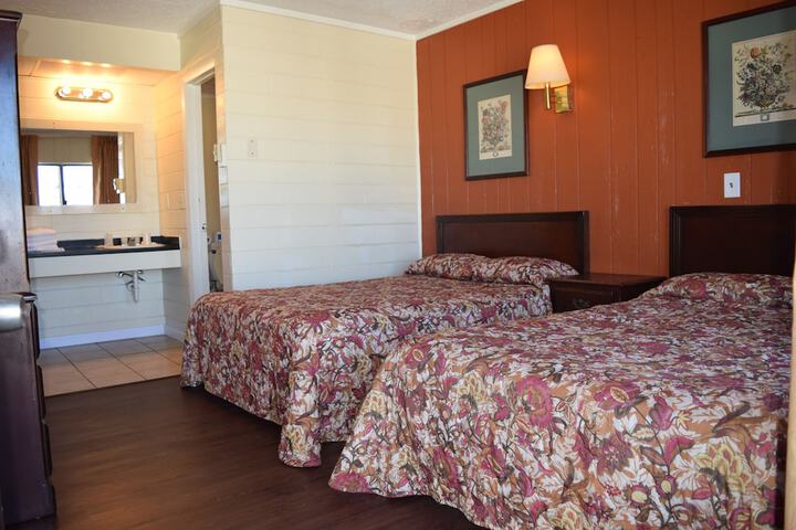 Dry Dock Motel - thumb 7