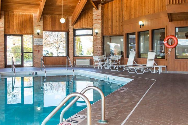 Quality Inn & Suites - thumb 3