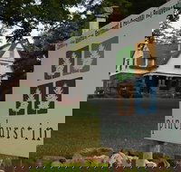 Pinehurst Inn Bed  Breakfast - Accommodation Seattle