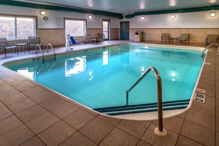 Holiday Inn Express Charleston-Kanawha City, An IHG Hotel - thumb 2