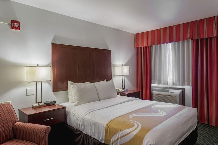 Quality Inn - thumb 6