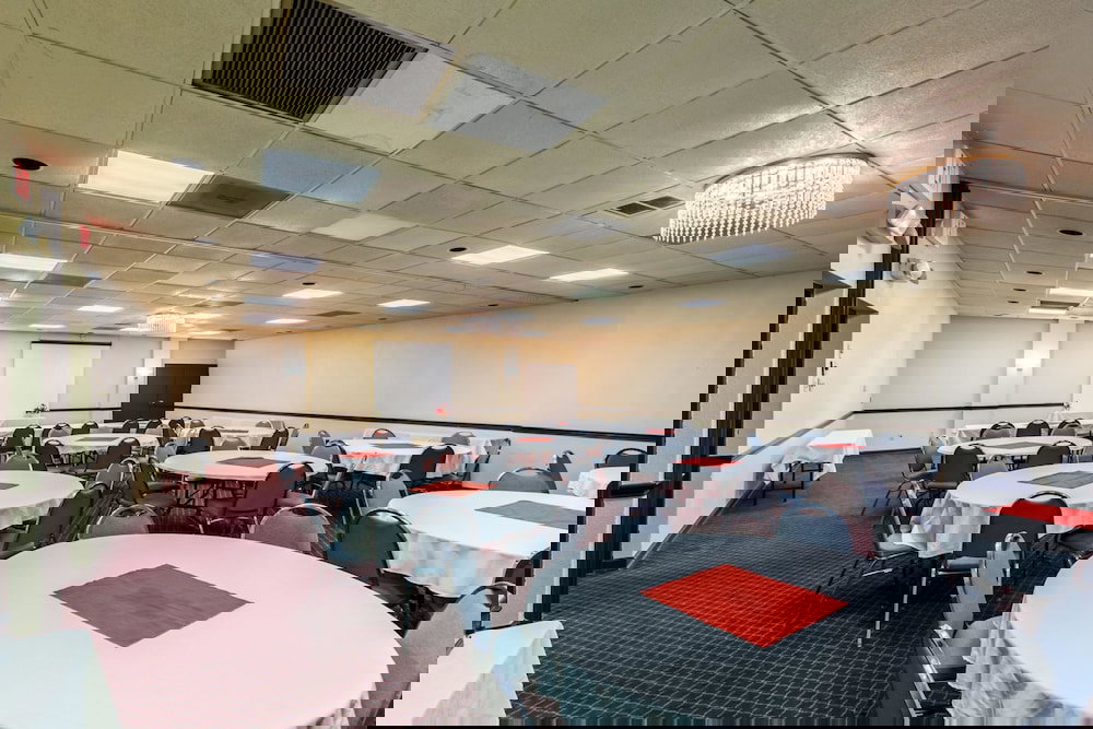 Econo Lodge - thumb 5