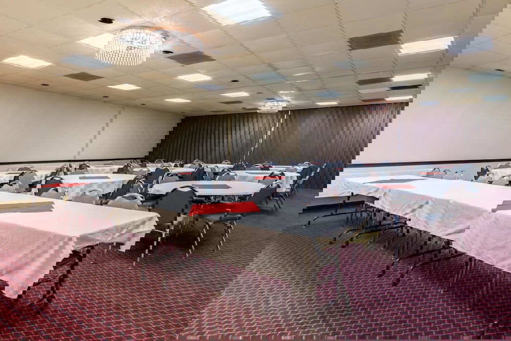 Econo Lodge - thumb 4