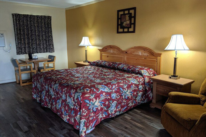 Cheerio Inn - Glennville - thumb 1