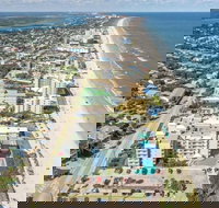 Coconut Palms Beach Resort 2-4512 by Teeming Vacation Rentals - Accommodation Seattle