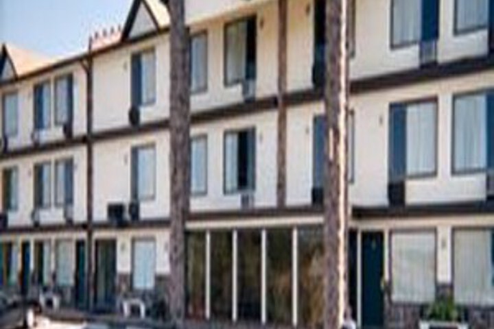 SUPER 8 BRANSON NORTH - thumb 0