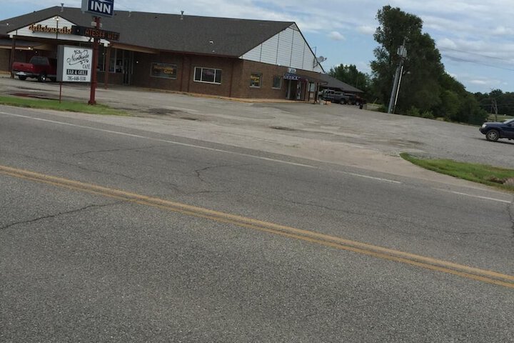 Economy Inn - thumb 6