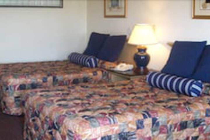 Economy Inn - thumb 0