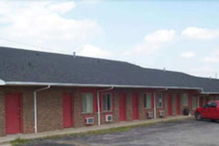 Economy Inn - thumb 5