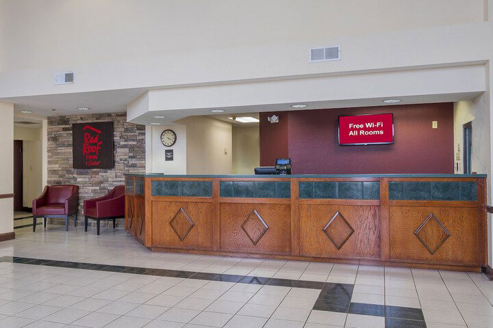 Red Roof Inn & Suites Newnan - thumb 2