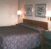 SUPER 8 MOTEL MCCOMB - Accommodation Seattle