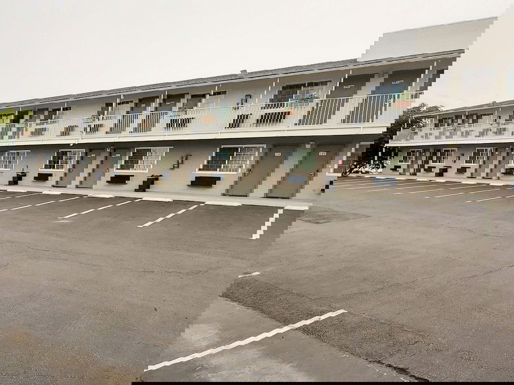 Studio 6 National City, CA - Naval Base San Diego - thumb 1