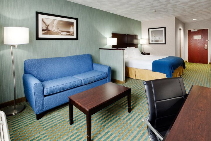 Holiday Inn Express And Suites, An IHG Hotel - thumb 7