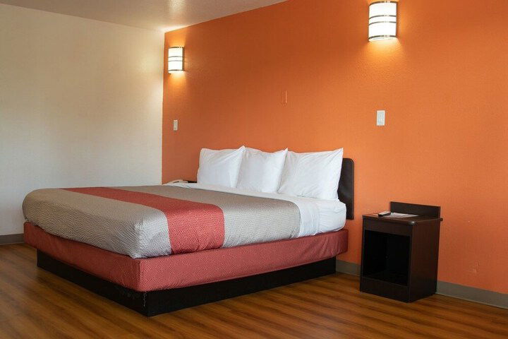 Motel 6 Brinkley, AR - thumb 5