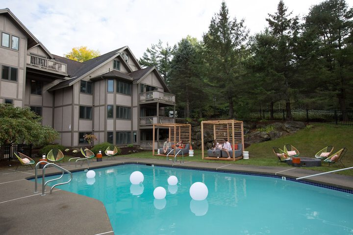 Field Guide Lodge - thumb 2