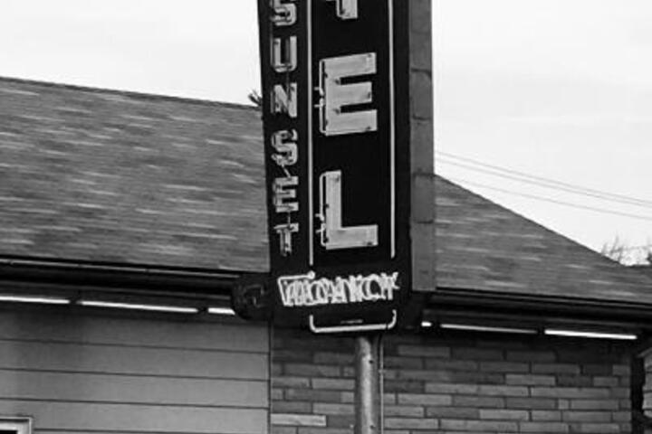 Sunset Motel - thumb 5