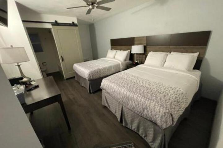 Sunset Motel - thumb 3