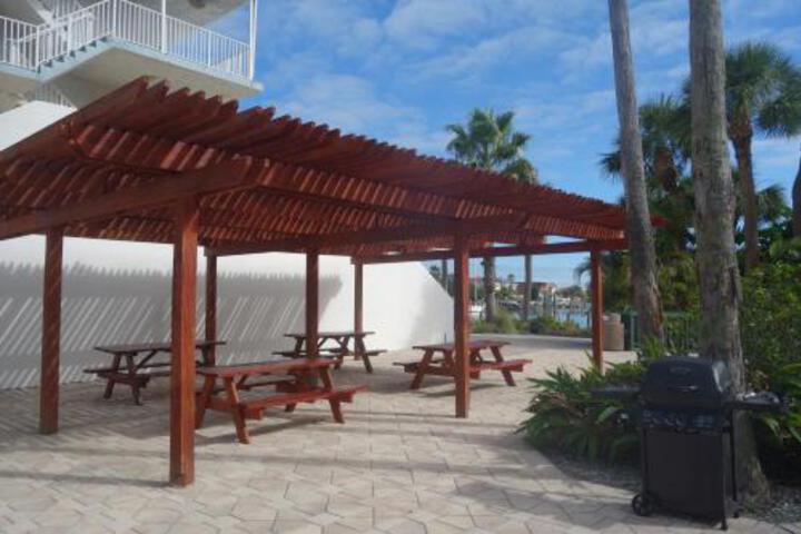 404 Dockside - thumb 3