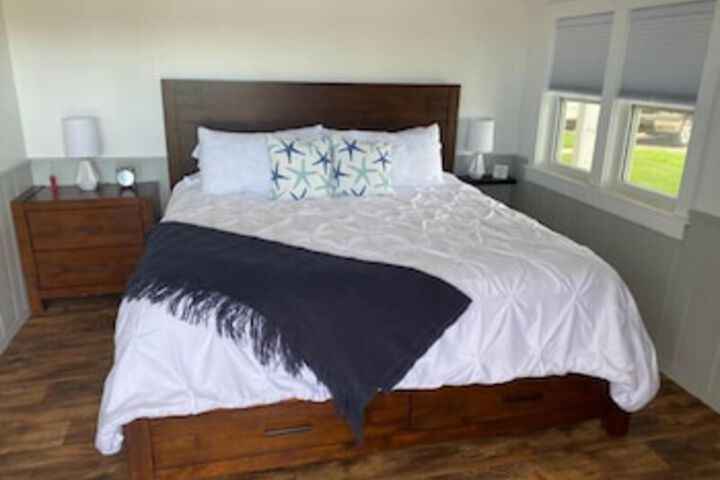 Shea's Riverside Inn & Motel - thumb 0