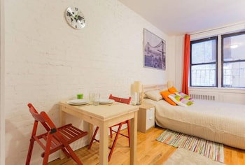 Beautiful Studio Near Central Park - thumb 4