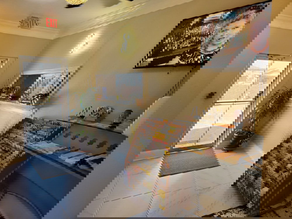 The TremÃ© Hotel - thumb 5