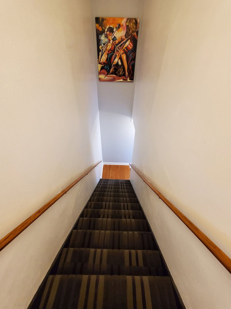 The TremÃ© Hotel - thumb 4