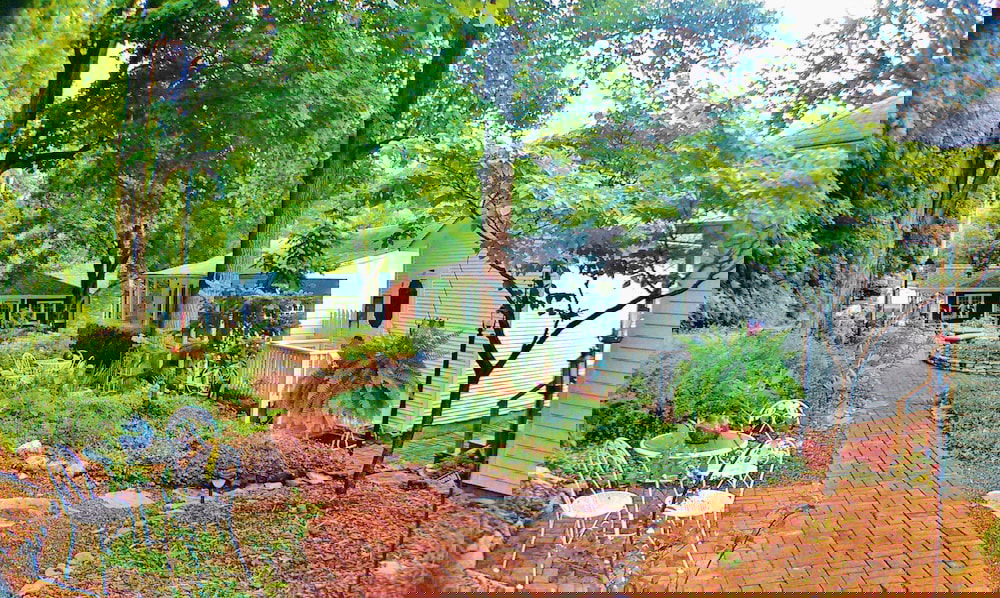 Maple Leaf Cottage Inn - thumb 4