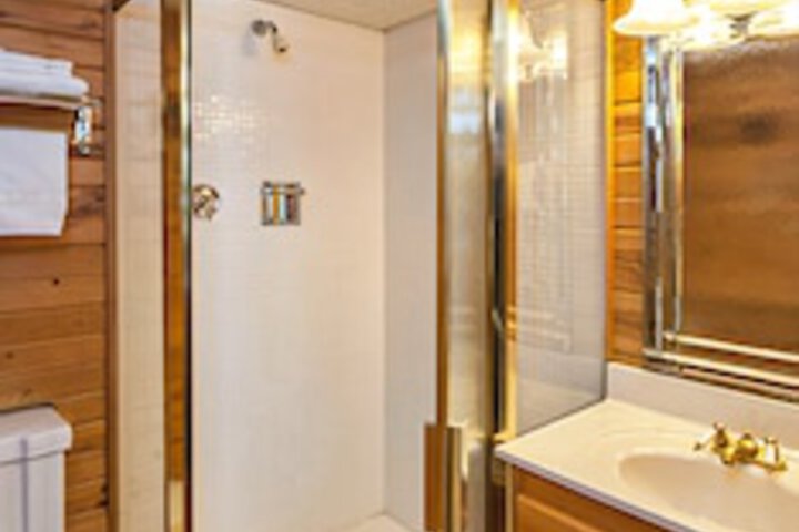 Voyageur Lakewalk Inn - thumb 4