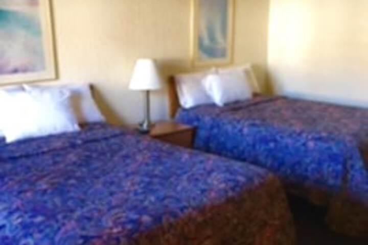 Voyageur Lakewalk Inn - thumb 1