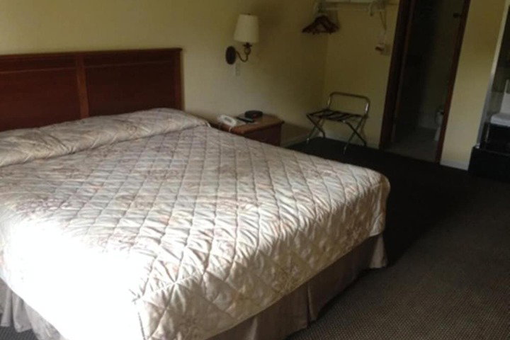 Regal Inn - thumb 6