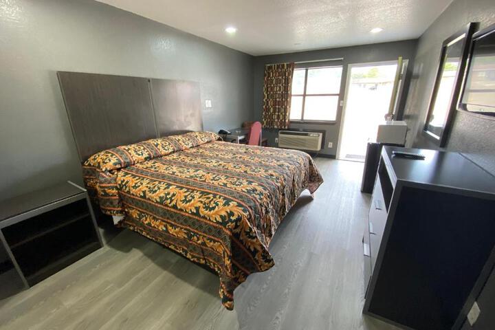 Town House Motel - thumb 5