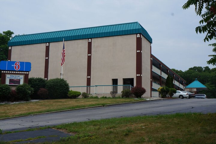 Motel 6 Groton CT - thumb 3