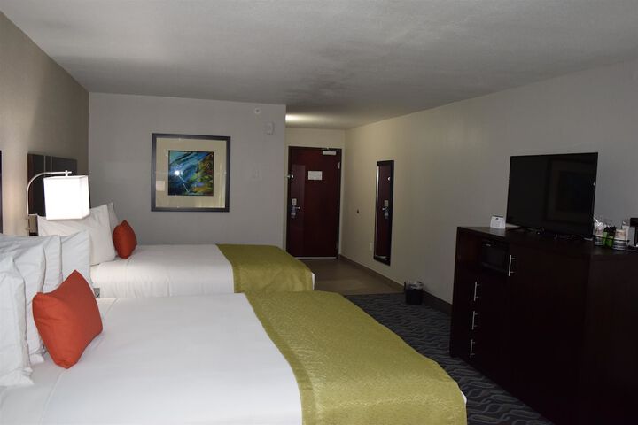 Best Western Plus Hardeeville Inn & Suites - thumb 7