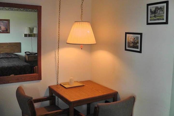 Ten Seven Inn - thumb 7