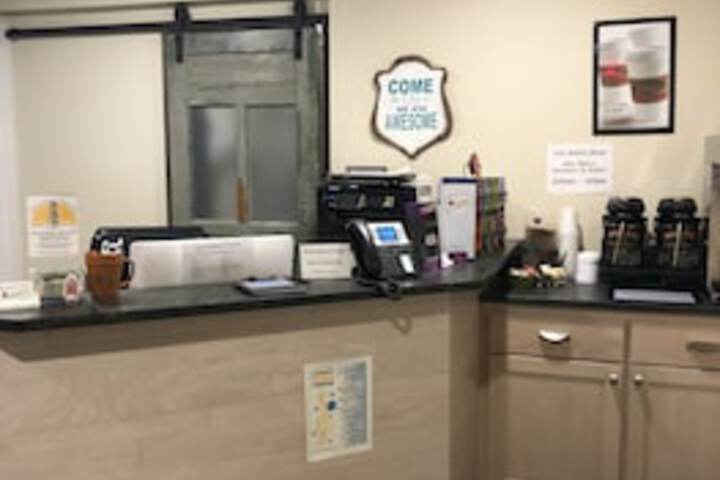 Julie's Park Cafe And Motel - thumb 0