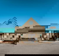 Econo Lodge Altoona I-99 - Accommodation Seattle