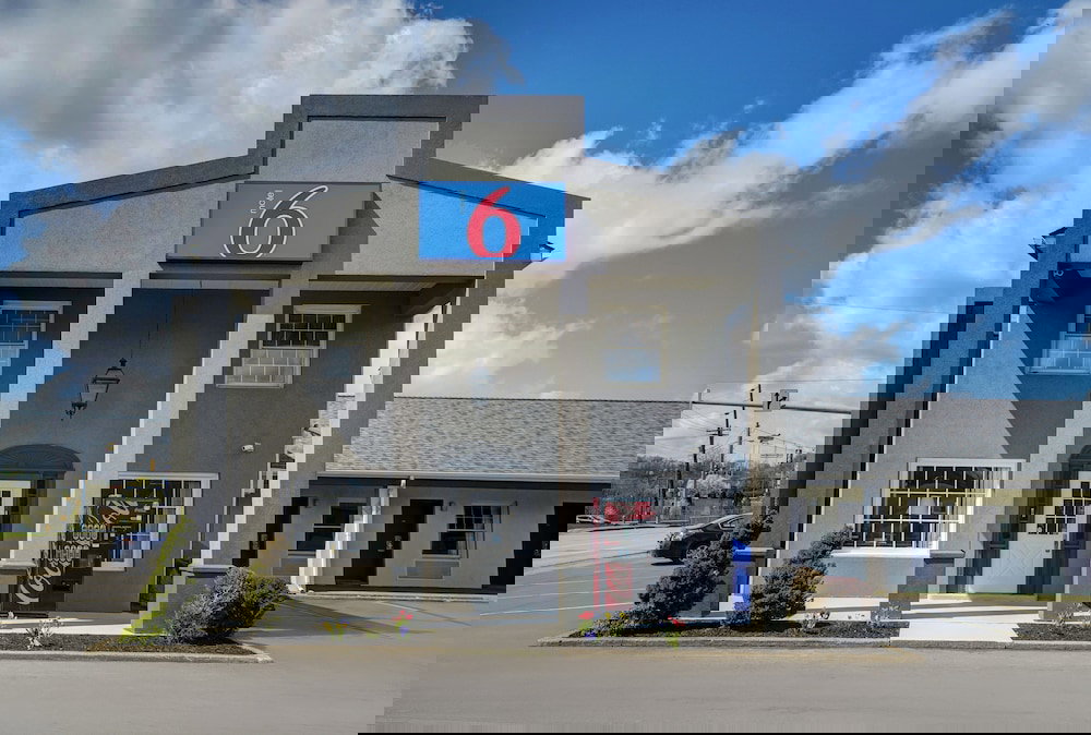 Motel 6 Washington, PA - thumb 3