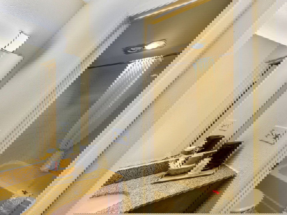 OYO Hotel Wytheville I-77 & I-81 - thumb 5