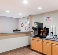 Super 8 by Wyndham Adair Ia - Accommodation Seattle