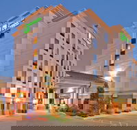 Holiday Inn Express  Suites Bloomington an IHG Hotel - Accommodation Seattle