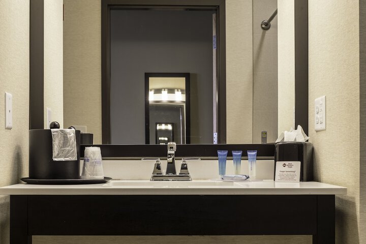 Best Western Plus Franciscan Square Inn And Suites - thumb 2