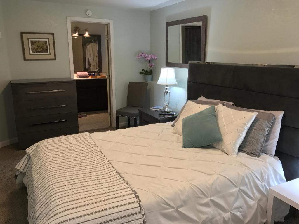 A Golden View Bed & Breakfast - thumb 4