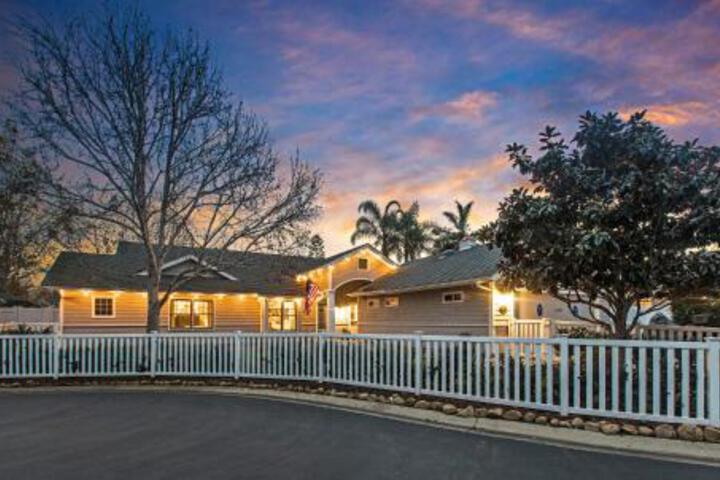 Loon Point Cottage - thumb 1