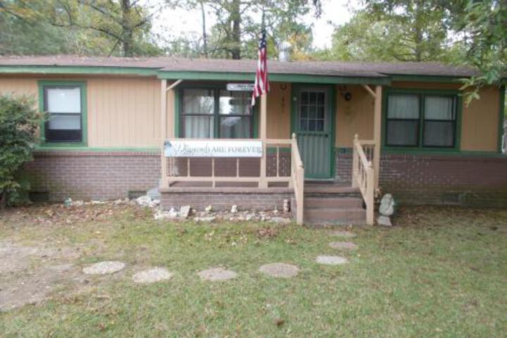 The Diamond Hideaway - thumb 0