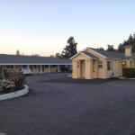 Edgewood Motel - thumb 0