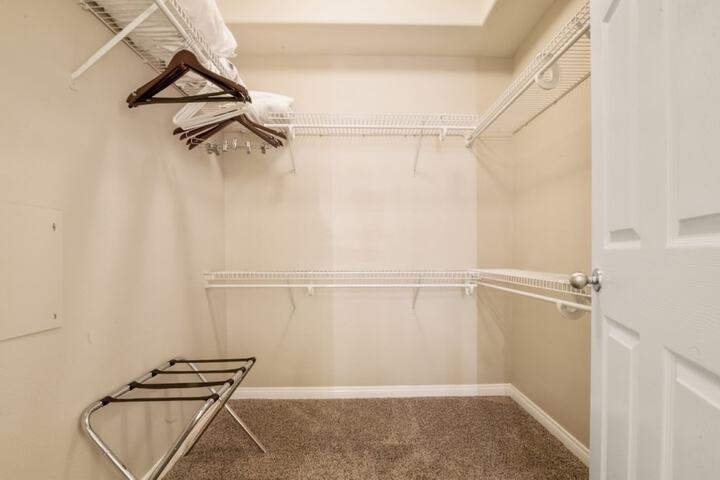 Global Luxury Suites In Cupertino - thumb 4