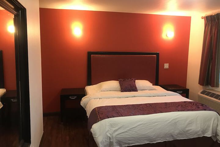 Norwalk Inn & Suites - thumb 4